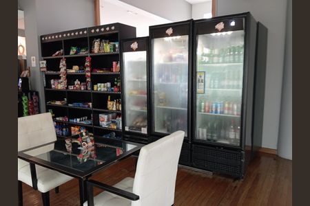 Apartamento à venda com 208m², 2 quartos e 1 vaga Apartamento à venda com 208m², 2 quartos e 1 vagaMercadinho