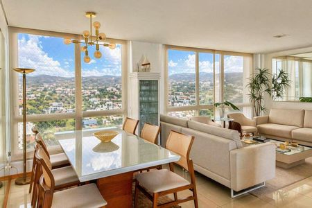Apartamento à venda com 3 quartos, 259m² em Vila Castelo, Nova Lima