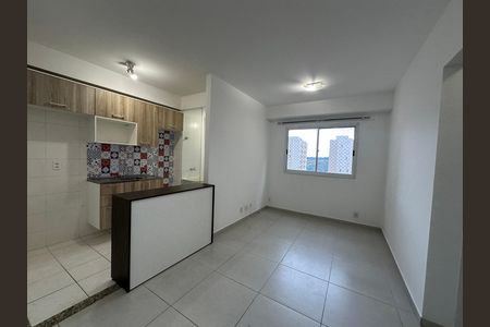 Sala de apartamento para alugar com 2 quartos, 51m² em Centro, Barueri