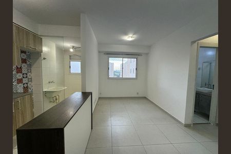 Sala de apartamento para alugar com 2 quartos, 51m² em Centro, Barueri