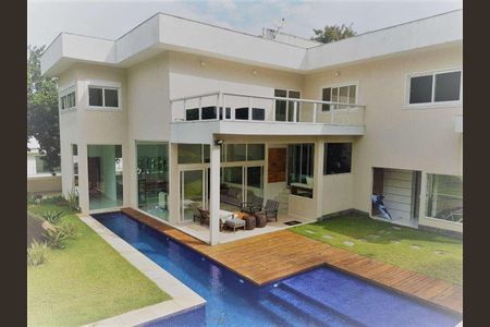 Casa de condomínio à venda com 500m², 4 quartos e 3 vagas