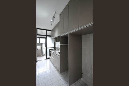 Apartamento à venda com 62m², 2 quartos e 2 vagasCozinha