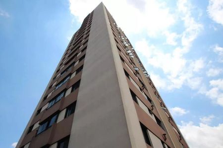 Apartamento à venda com 62m², 2 quartos e 2 vagas Apartamento à venda com 62m², 2 quartos e 2 vagasFachada