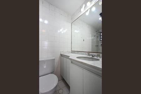 Apartamento à venda com 62m², 2 quartos e 2 vagasBanheiro