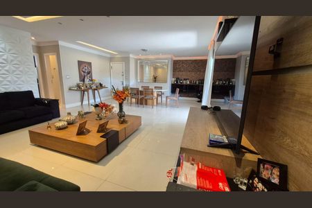 Apartamento à venda com 169m², 4 quartos e 3 vagas