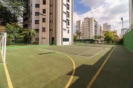 Apartamento à venda com 4 quartos, 326m² em Real Parque, São Paulo