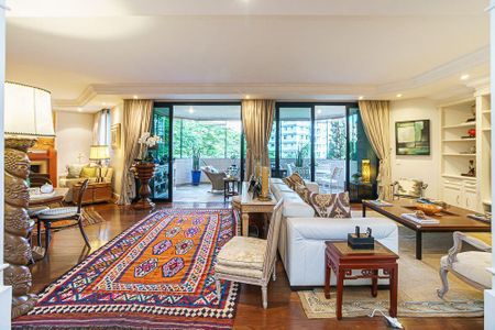 Apartamento à venda com 4 quartos, 326m² em Real Parque, São Paulo