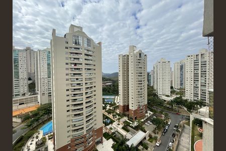 Vista de apartamento à venda com 2 quartos, 77m² em Vila da Serra, Nova Lima