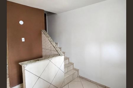 Sala de kitnet/studio para alugar com 1 quarto, 45m² em Aquariús, Cabo Frio
