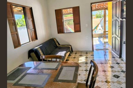 Casa para alugar com 2 quartos, 200m² em Vila Colonial, Cabo Frio