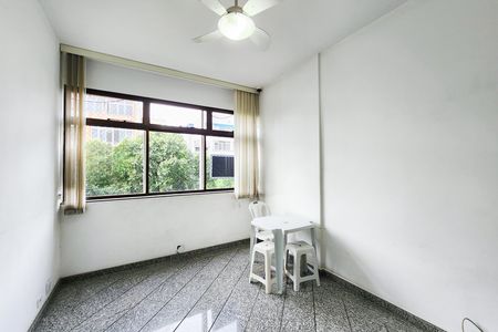 Apartamento à venda com 89m², 3 quartos e 1 vaga Apartamento à venda com 89m², 3 quartos e 1 vagaSala