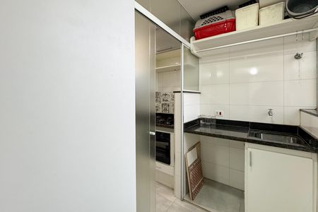 Apartamento à venda com 85m², 3 quartos e 1 vaga Apartamento à venda com 85m², 3 quartos e 1 vagaÁrea de Serviço