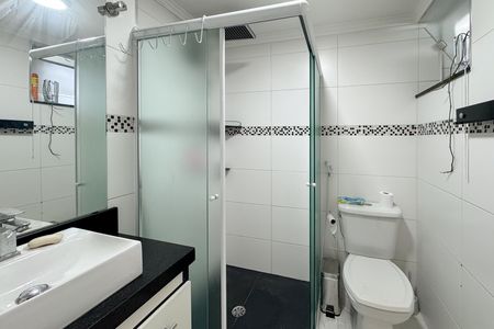 Apartamento à venda com 85m², 3 quartos e 1 vaga Apartamento à venda com 85m², 3 quartos e 1 vagaBanheiro Social