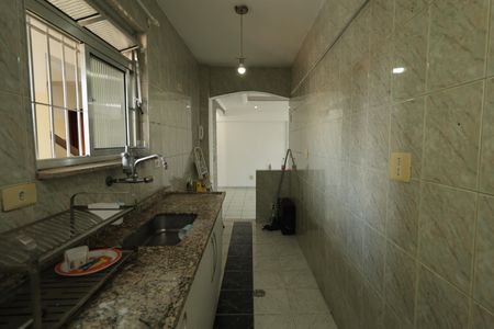 Apartamento à venda com 56m², 1 quarto e sem vagaCozinha e Área de Serviço