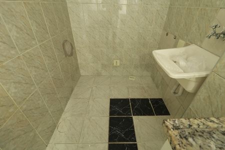 Apartamento à venda com 56m², 1 quarto e sem vagaCozinha e Área de Serviço