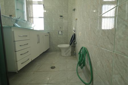 Apartamento à venda com 56m², 1 quarto e sem vagaBanheiro