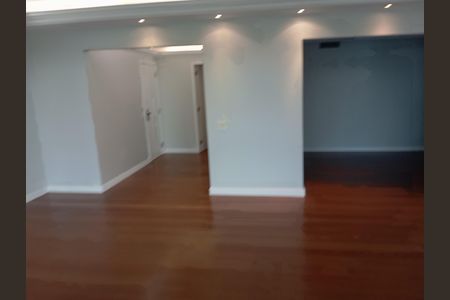 Sala de apartamento para alugar com 4 quartos, 250m² em Barra da Tijuca, Rio de Janeiro