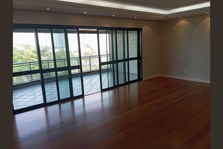 Apartamento para alugar com 250m², 4 quartos e 3 vagas Apartamento para alugar com 250m², 4 quartos e 3 vagasSala