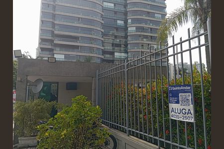 Apartamento para alugar com 250m², 4 quartos e 3 vagas Apartamento para alugar com 250m², 4 quartos e 3 vagasFachada