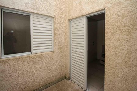 Apartamento para alugar com 42m², 2 quartos e sem vaga Apartamento para alugar com 42m², 2 quartos e sem vagaQuintal