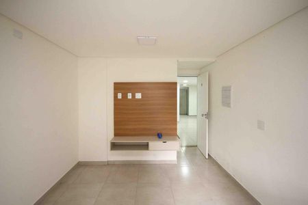 Apartamento para alugar com 42m², 2 quartos e sem vaga