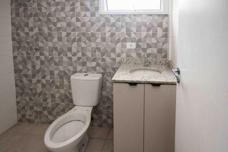 Banheiro de apartamento para alugar com 2 quartos, 42m² em Vila Zelina, São Paulo
