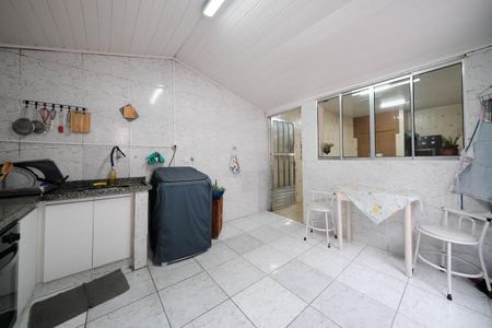 Casa à venda com 90m², 3 quartos e sem vagaCozinha e Área de Serviço