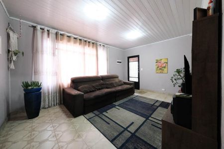 Sala de casa à venda com 3 quartos, 90m² em Vila Dalila, São Paulo