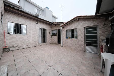 Casa à venda com 90m², 3 quartos e sem vagaÁrea externa