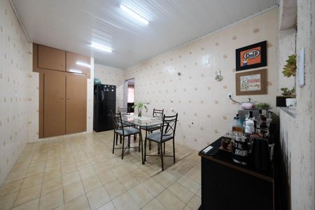 Casa à venda com 90m², 3 quartos e sem vagaCozinha e Área de Serviço
