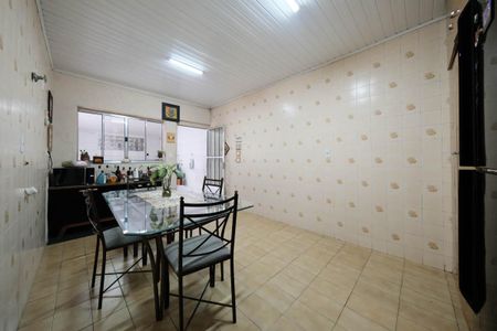 Casa à venda com 90m², 3 quartos e sem vagaCozinha e Área de Serviço