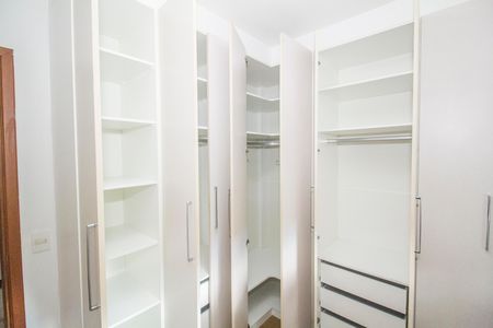 Quarto 2 de apartamento para alugar com 2 quartos, 120m² em Praça Seca, Rio de Janeiro