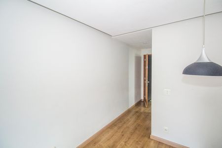 Sala de apartamento para alugar com 2 quartos, 120m² em Praça Seca, Rio de Janeiro