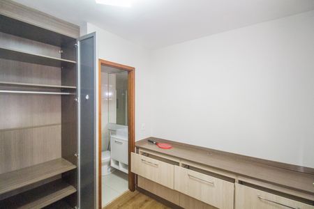 Apartamento para alugar com 120m², 2 quartos e 1 vaga Apartamento para alugar com 120m², 2 quartos e 1 vagaQuarto 1