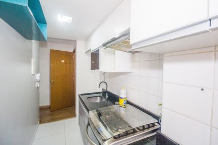 Apartamento para alugar com 120m², 2 quartos e 1 vaga Apartamento para alugar com 120m², 2 quartos e 1 vagaCozinha e Área de Serviço