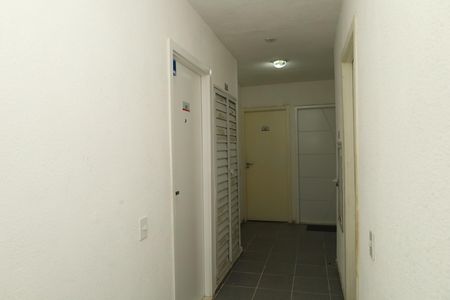 Apartamento para alugar com 50m², 2 quartos e 1 vagaÁrea comum - Saguão do andar