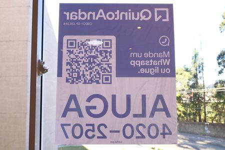 Apartamento para alugar com 50m², 2 quartos e 1 vagaPlaca GRANDE instalada na janela do imóvel (com visão para a rua) dia 15.07.2026 - Código da placa: SWRM-606