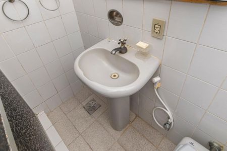 Casa para alugar com 316m², 3 quartos e 2 vagasBanheiro da Suíte