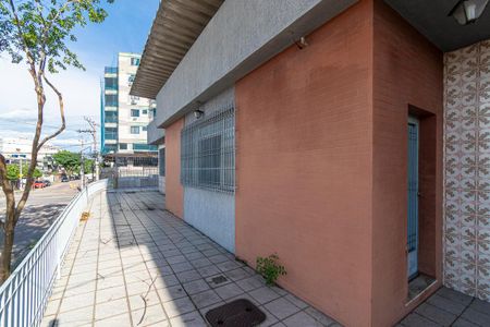 Casa para alugar com 316m², 3 quartos e 2 vagasVaranda