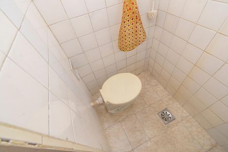 Casa para alugar com 316m², 3 quartos e 2 vagasBanheiro de Serviço