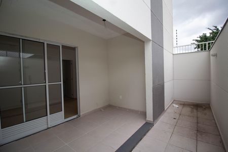 Apartamento à venda com 38m², 2 quartos e sem vaga Apartamento à venda com 38m², 2 quartos e sem vagaQuintal