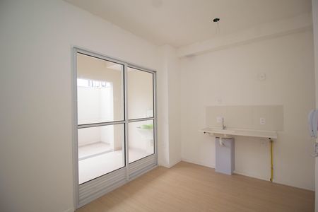 Apartamento à venda com 38m², 2 quartos e sem vaga Apartamento à venda com 38m², 2 quartos e sem vagaSala/Cozinha