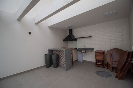 Apartamento à venda com 38m², 2 quartos e sem vaga Apartamento à venda com 38m², 2 quartos e sem vagaÁrea comum - Churrasqueira