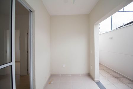 Varanda da Sala de apartamento à venda com 2 quartos, 28m² em Jardim Jaragua (sao Domingos), São Paulo