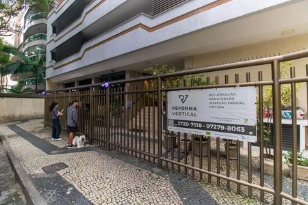 Apartamento à venda com 145m², 3 quartos e 1 vaga Apartamento à venda com 145m², 3 quartos e 1 vagaFachada