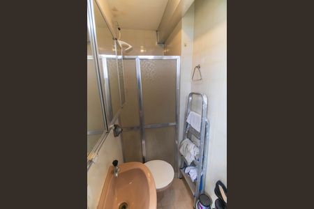 Apartamento à venda com 145m², 3 quartos e 1 vaga Apartamento à venda com 145m², 3 quartos e 1 vagaBanheiro de serviço
