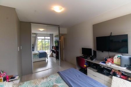 Apartamento à venda com 145m², 3 quartos e 1 vaga Apartamento à venda com 145m², 3 quartos e 1 vagaSuíte