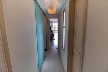 Apartamento à venda com 145m², 3 quartos e 1 vaga Apartamento à venda com 145m², 3 quartos e 1 vagaCorredor