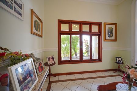 Casa para alugar com 340m², 6 quartos e 5 vagasSala