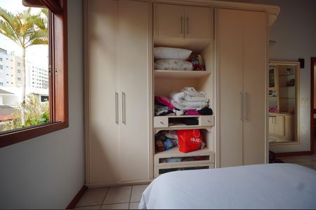 Casa para alugar com 340m², 6 quartos e 5 vagasQuarto 4
